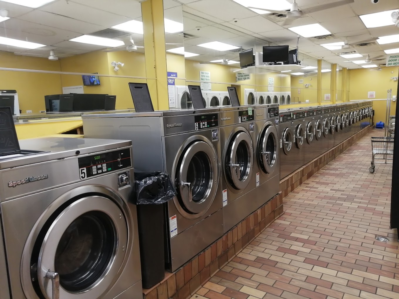 Slow Nickel Series-Laundromat